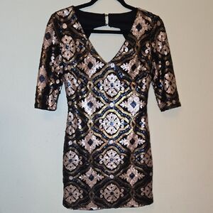 Forever 21 Black and Gold Sequin Backless Dress